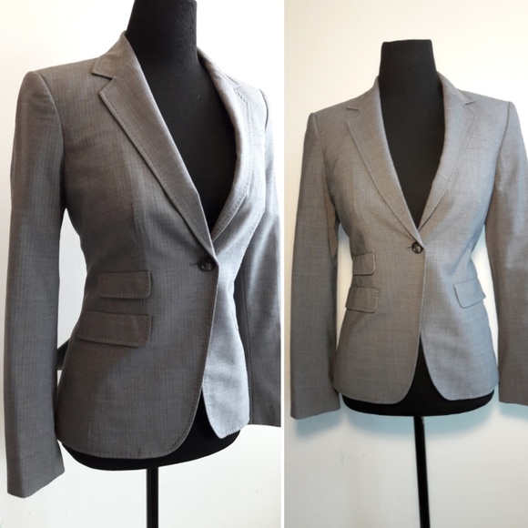 Banana Republic Jackets & Blazers - Banana Republic Business Woman's Wool Blazer